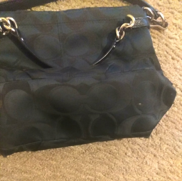 Authentic Coach - Picture 3 of 7